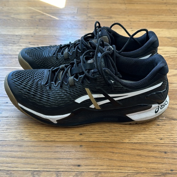 ASICS x Boss Tennis Shoes (black; size 8.5) - Picture 3 of 8